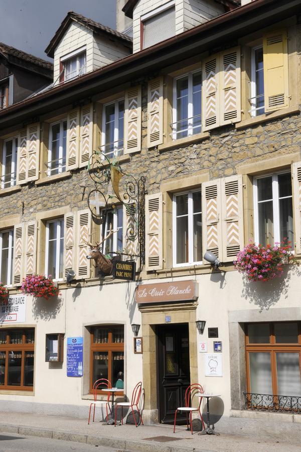Hotel De La Croix-Blanche Cressier Exterior photo